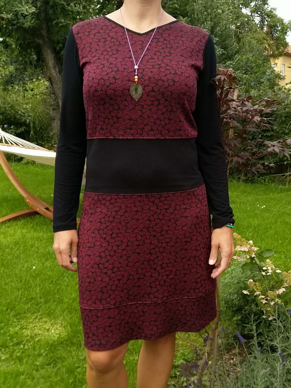 Bordó lístečkové šaty - Image 4