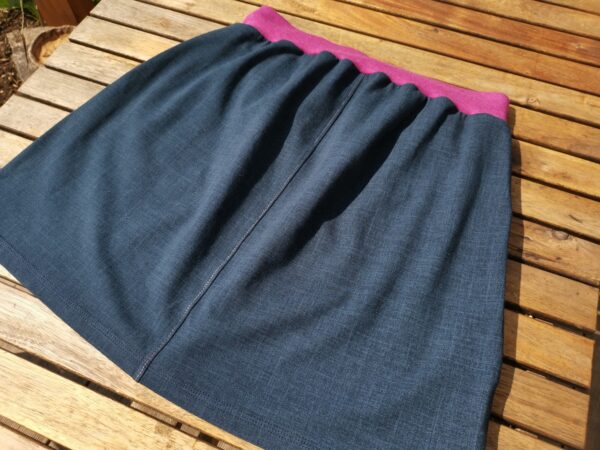 Jeans sukně s růžovou - Image 7