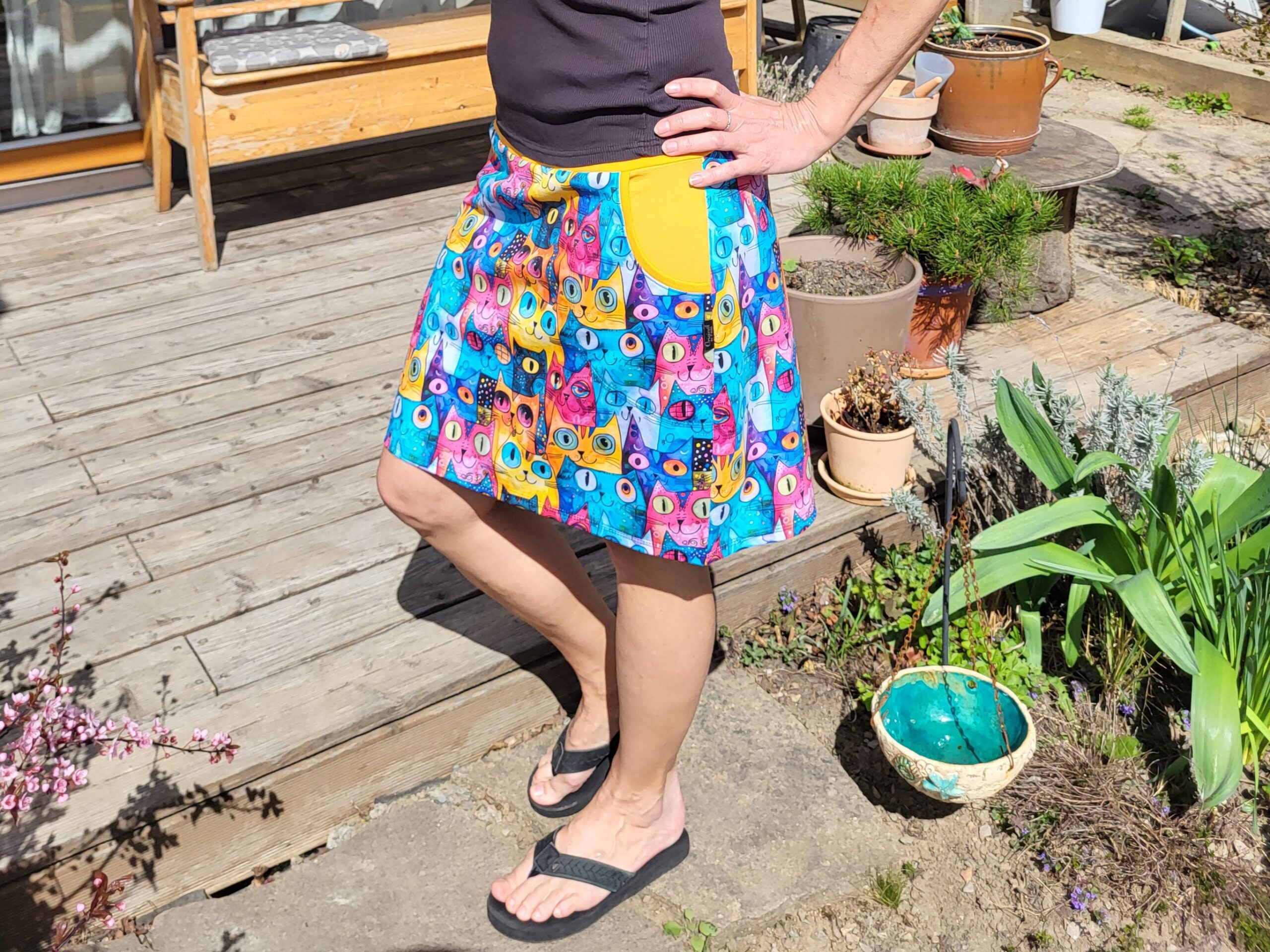 Hravá kočičí sukně L